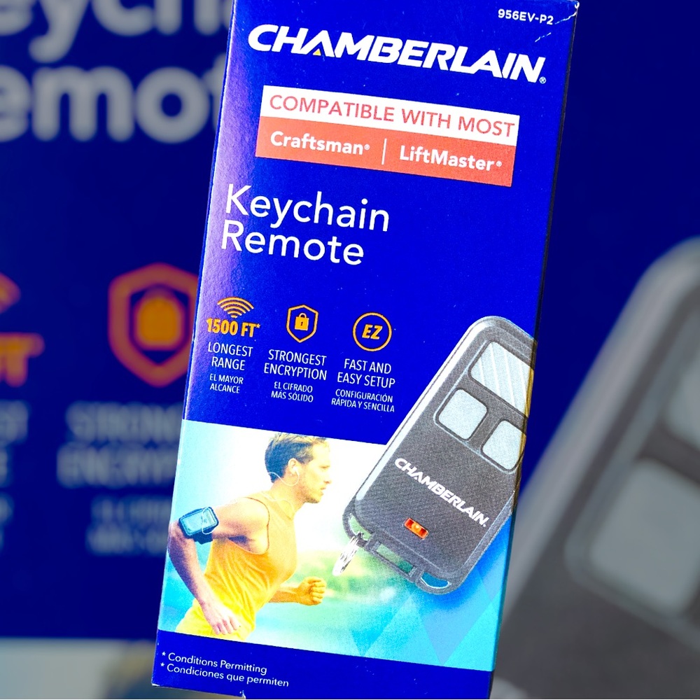 🆕 Keychain Garage Door Remote by Chamberlain